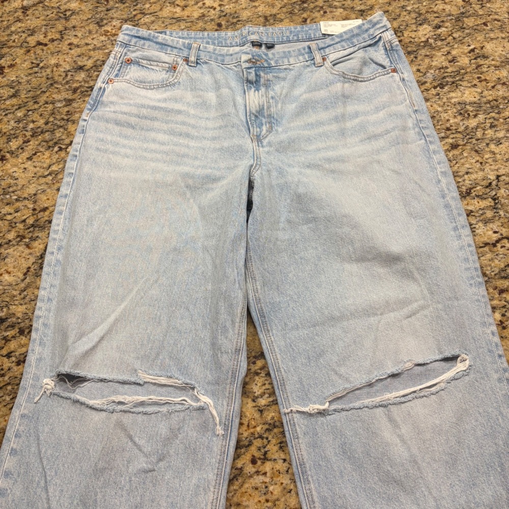 NEW American Eagle Curvy Super High Baggy Straight Jeans 20 Short Light Wash ws